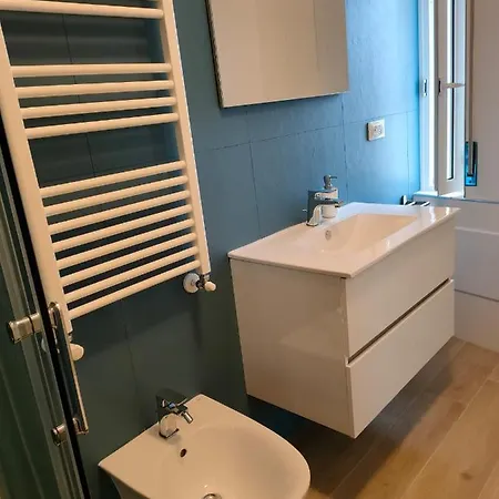 The 6th Floor 4*