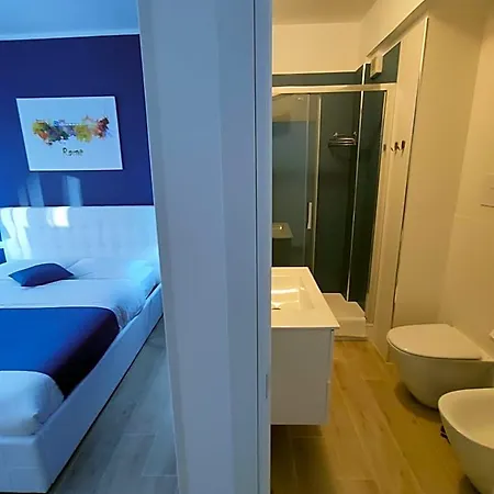 The 6th Floor 4*