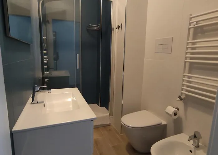 Pensión The 6th Floor 4*